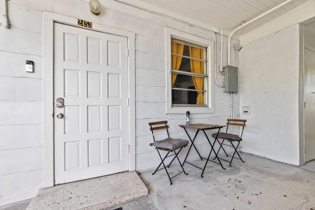 Intimate Casita Mia Minutes Away From Airport, Calle 8, Brickell, Coral Gables, The Beach And More! Miami Esterno foto