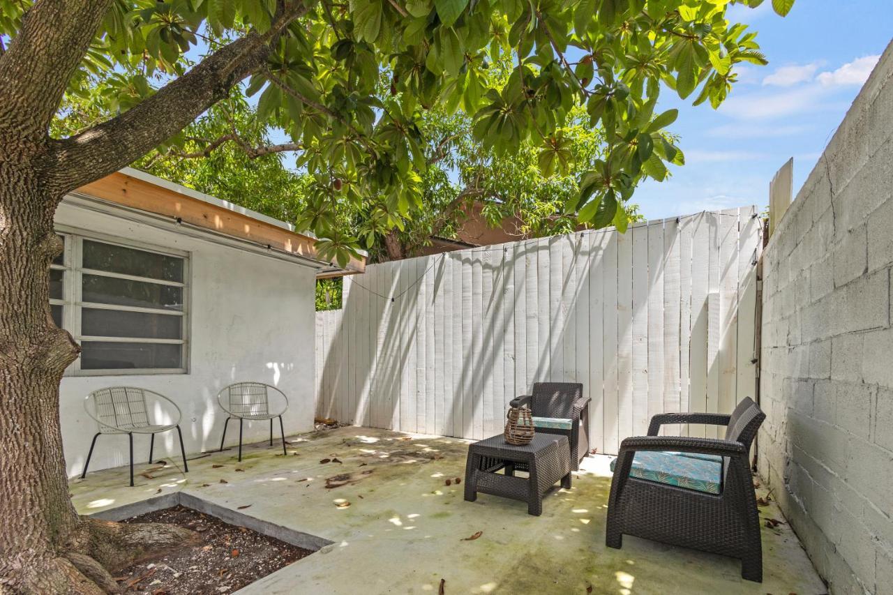 Intimate Casita Mia Minutes Away From Airport, Calle 8, Brickell, Coral Gables, The Beach And More! Miami Esterno foto